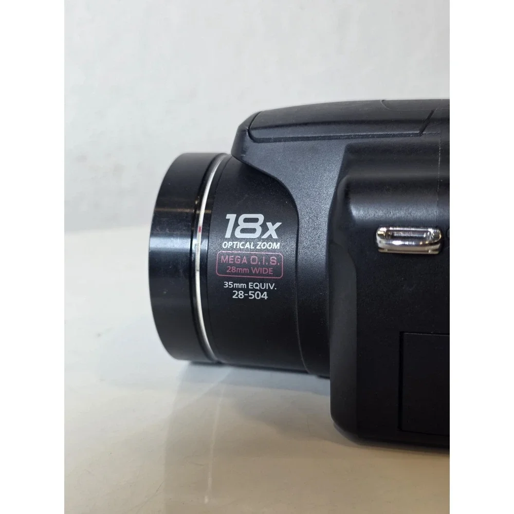 Panasonic LUMIX Digital Camera Model DMC-FZ18 TESTED No Battery